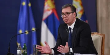 Dokumenti “sekret” i BE-së: Vuçiç shtyn shkëputjen nga Rusia