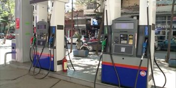 Çmimi i karburanteve kapi majat/ Konfindustria: Qeveria të ndërhyjë me paketë fiskale