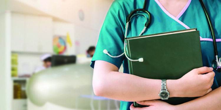 Të huajt dynden në Shqipëri për të bërë operacione plastike e estetike