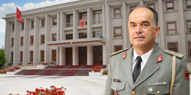 Një president zjarrfikës?!