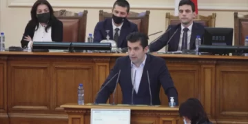 Zbehen shpresat e Tiranës e Shkupit për nisjen e bisedimeve me BE-në, në Bullgari bie qeveria