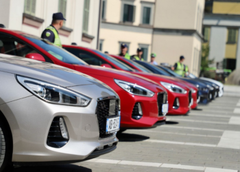 Balluku e Çuçi prezantojnë makinat inteligjente që i shtohen flotës së Policisë së Shtetit