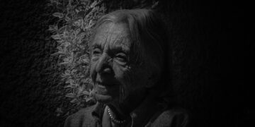 Gjyshja ime, Mynever Shuteriqi