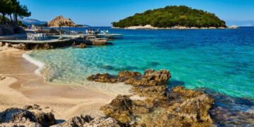 Moti i kthjellët me vranësira të pakta kalimtare për nesër, priten rritje të temperaturave