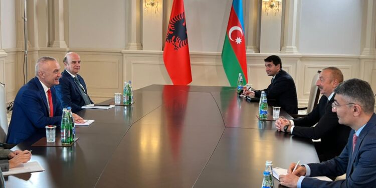 Meta takon Presidentin e Azerbajxhanit: Nevojë jetike fuqizimi i mëtejshëm i TAP