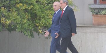 Pse Sali Berisha ngjan i dorëzuar përballë Ilir Metës?