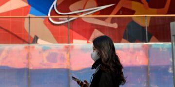 Nike largohet përgjithmonë nga tregu rus