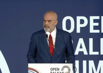 Rama: Çështja Kosovë-Serbi zgjidhet duke u afruar (VIDEO)