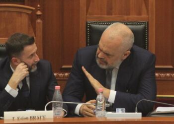 “65 mijë lopë më pak se në 2018”, Rama thumbon Braçen: Shqipëria prodhon 97% të qumështit që konsumon