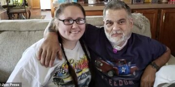 Vajza ndahet nga i dashuri dhe martohet me babanë e tij (FOTO)