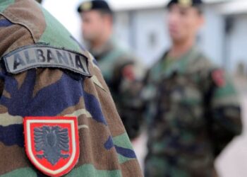 Vendimi i qeverisë/Nga 1 korriku rriten me 30% pagat e ushtarakëve