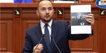 Salianji: OFL-ja si në filmat aksion. Pse nuk del më kjo goca me syze pas 25 prillit?