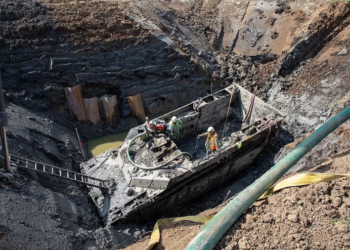 I groposur 30 metra nën tokë për 74 vite, ja çfarë ndodhi me tankun e Luftës së Dytë Botërore