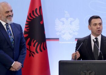 Ndryshime të mëdha në qeveri! Rama shkarkon Arben Ahmetajn