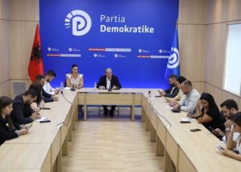 Berisha zbulon hapin e radhës dhe flet për deputetët kritikë të PD-së që morën pjesë në protestë