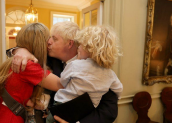 Boris Johnson: Konservatorët konkurrojnë për lidership ndërsa fillon gara për të zëvendësuar kryeministrin