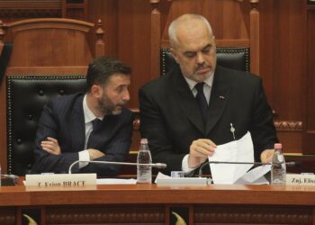 Braçe rrëfen të pathënat për raportin me Ramën: Një muaj flasim, dy muaj nuk flasim