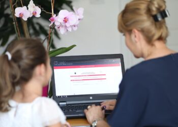 Regjistrimet përmes e-Albania në klasat e para dhe të dhjeta, datat e regjistrimit