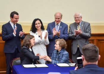 SHBA dhe Kosova nënshkruajnë marrëveshjen prej 236 miliardë dollarësh në fushën e energjisë