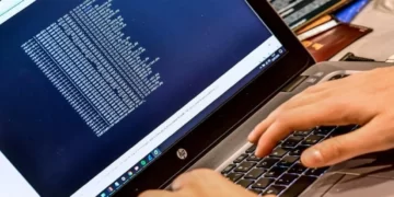 Sulmi kibernetik, rikthehet funksionimi i disa shërbimeve online