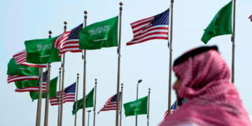 Arabia Saudite hap hapësirën ajrore për fluturimet izraelite