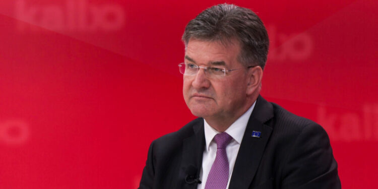 Lajçak: Me anë të dialogut të shmangen tensionet