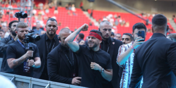 Florian Marku mposht meksikanin, ruan brezin e argjendtë me spektakël në Tiranë