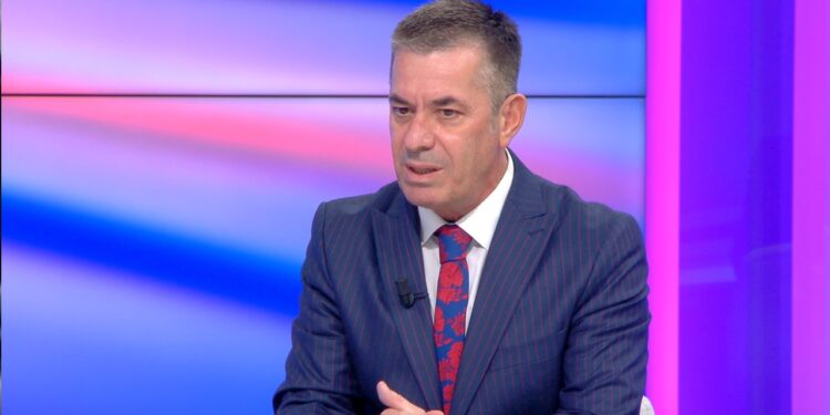 … që shqiptarët të mos vr*sin më Jonadat e tyre!