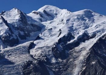 Kryebashkiaku francez kërkon 15.000 euro për t’u ngjitur në Mont Blanc