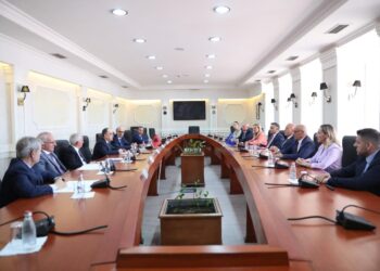 Kosovë, Presidenti Begaj takime me opozitën shqiptare