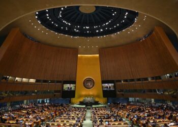 Rusia bllokon marrëveshjen e traktatit bërthamor mbi referencën e Ukrainës