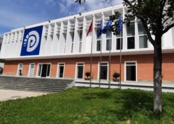 “Ç’ka bërë PD, nuk rrëfehet”, thotë populli…