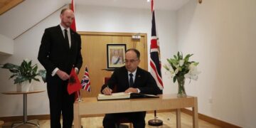 Një recetë republikane e patretshme për stomakun e monarkisë!