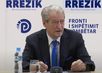 Berisha: Gledis Nano iku jo se ishte i sinqertë, por naiv!