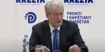 Berisha: Gledis Nano iku jo se ishte i sinqertë, por naiv!