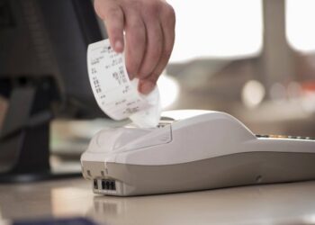 Tatimet: Paga maksimale rritet në 149.9 mijë lekë