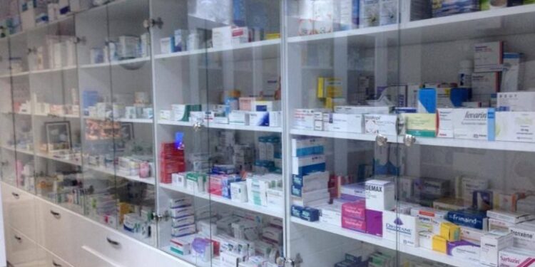 Mungesa e ilaçeve po “vr*t”; Shqipëria nuk ka akses në terapitë e reja inovative