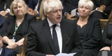 “Ajo ka qenë gjithmonë atje”, Johnson i bën homazhe Mbretëreshës Elizabeth