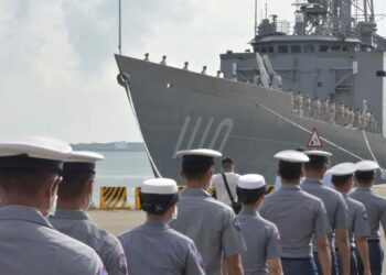 “Rrezikojnë paqen”, Kina paralajmëron SHBA-në: Pezulloni marrëveshjen e a*mëve me Tajvanin