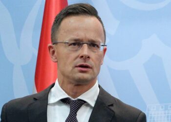 Hungaria kundër vendosjes së çmimit tavan për gazin rus