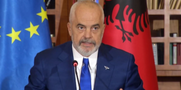 Prezantohet paketa e dytë anti-krizë/Paga minimale 34 mijë lekë, rritje për punonjësit e administratës dhe Policisë së Shtetit