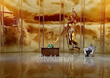 Burri-gruas ruse: Mos ma ngri zërin, kam të drejtë të ndërroj 7 gra (VIDEO)