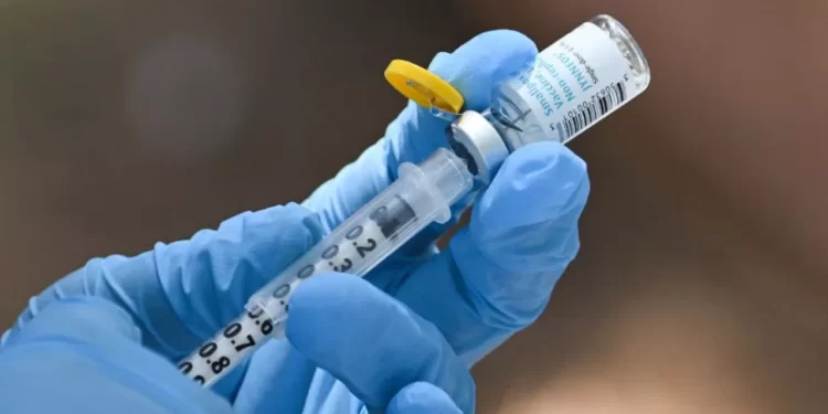 A duhet të marrin të gjithë një vaksinë kundër lisë së majmunit?