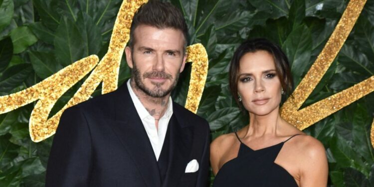 Martesa e Victoria dhe David Beckham në krizë? Tatuazhi i nxjerr zbuluar