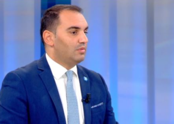 Këlliçi: Jam gati të lë mandatin e deputetit dhe të garoj përballë Veliajt