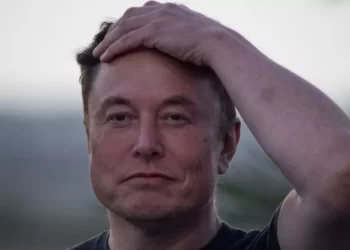 Twitter nuk tërheq padinë ndaj Elon Musk