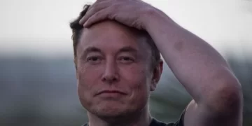 Twitter nuk tërheq padinë ndaj Elon Musk