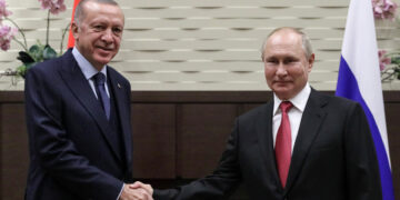 Turqia dënon aneksimin rus të territorit