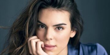 Aktorja e njohur humb jetën në një aksident, partneri i saj nuk kishte patentë