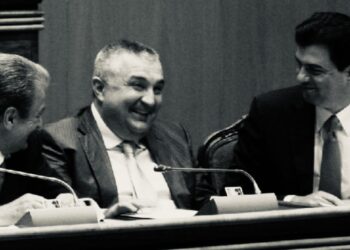 Akuzat e opozitës për fjalimin në KiE/Rama: Rublat ‘flasin’ mbrapsht në Tiranë, si në 2011 kur votuan kundër Kosovës!